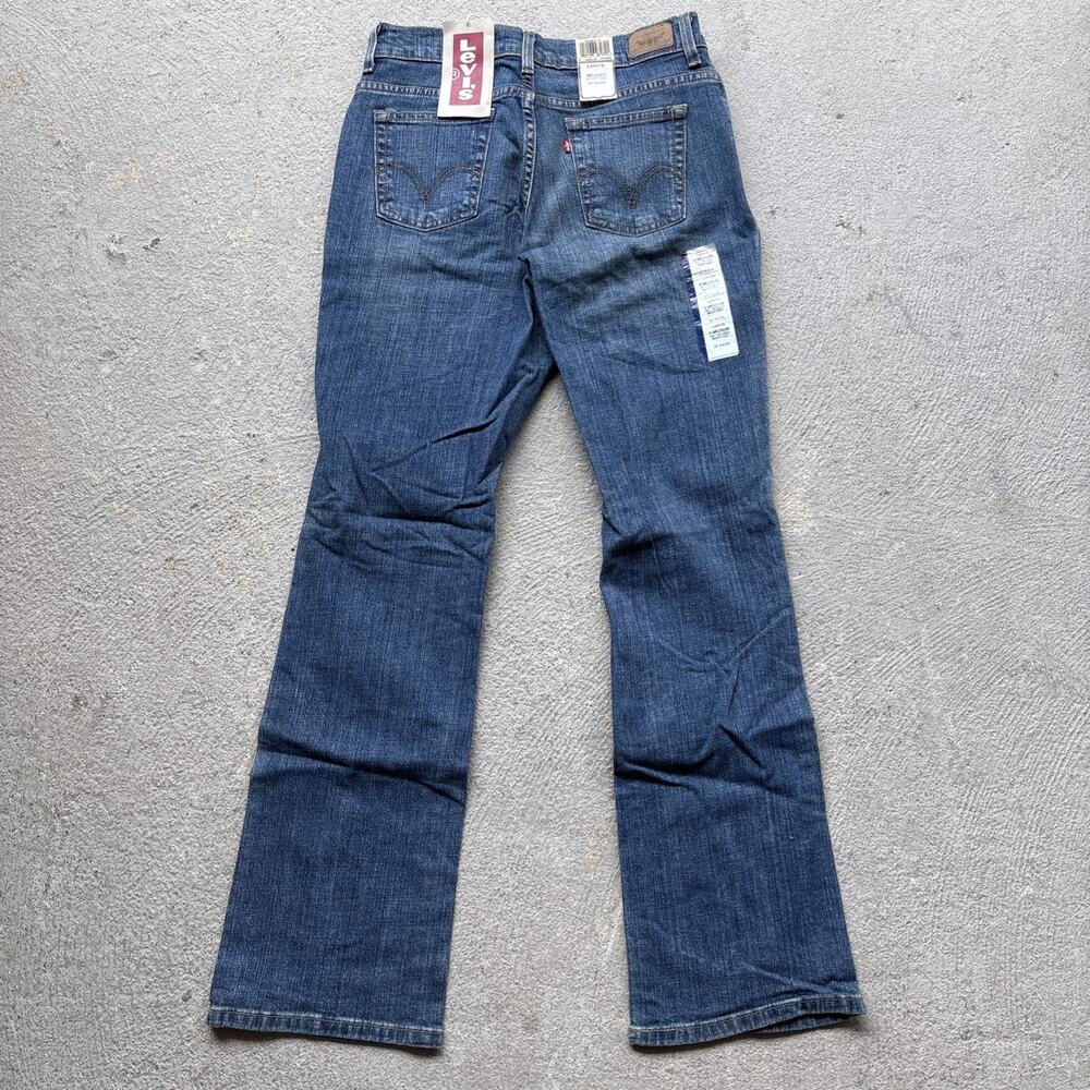 Vintage Y2K Levi's 550 Women’s Denim Jeans Medium Wash Relaxed Boot Cut 6 M